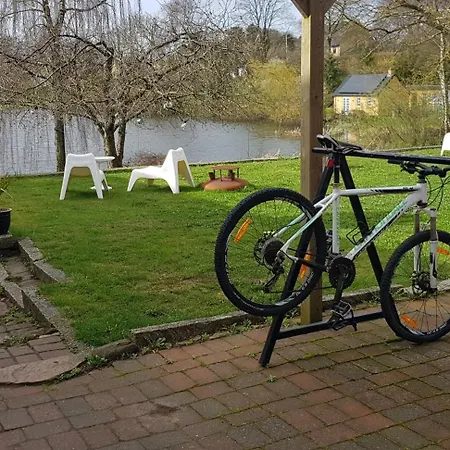 호스텔 Pa Toppen - Cafe Og Herberg - For Cykel Og Vandrefolk *